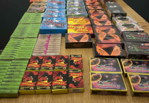 Sekuestrohen 2.619 mjete piroteknike në Bit Pazar të Shkupi, policia arrestoi një person