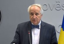 Rifat Latifi: Sistemi publik i kujdesit shëndetësor mbeti i pafinancuar vit pas viti