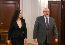 Osmani takon Hovenierin, flasin për miratimin e Programit të Shitjeve Ushtarake nga DASh-i