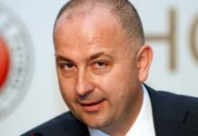 Akuzohet për pastrimin e parave të mafies italiane Cosa Nostra, shtyhet seanca gjyqësore për Rezart Taçin