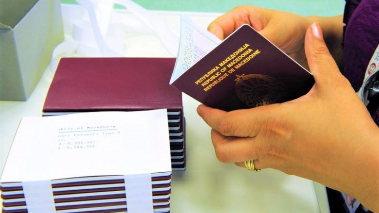 30 euro do të kushtojë fletë-udhëtimi për qytetarët me pasaportë të vjetër që duhet të kthehen në Maqedoni