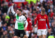Ndeshje zjarrtë, Liverpool përmbys Manchester United në pjesën e parë