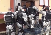 Ish-kryetari i një komune në Maqedoni kapet nga policia si pjesë e një grupi kriminal