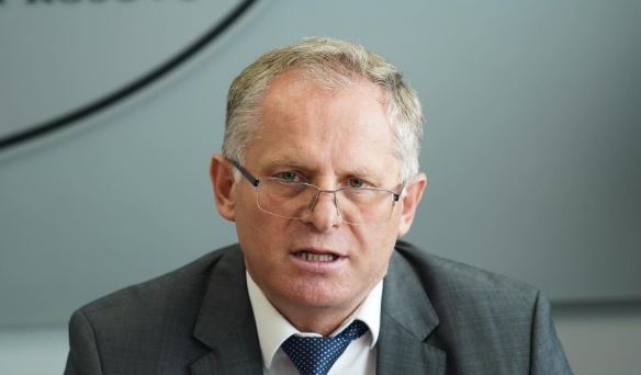 F8651818-64C9-4380-A234-46EAC5C55F62