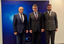 Lajçak jep detaje për takimin me Kamberin: Diskutuam të drejtat e njeriut dhe të pakicave