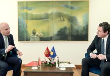 Kurti flet me të ngarkuarin me punë nga ambasada malazeze për Samitin e Liderëve të Ballkanit Perëndimor dhe BE
