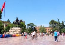 Shqipëria ka 132 parti politike të regjistruara, shumica pa adresë, në 2023 morën 3.3 milionë euro