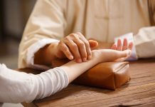 Kina nxjerr masa për të mbështetur rolin rehabilitues të mjekësisë tradicionale kineze