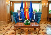 Kryeministri Mickoski dhe ministrat e tij morën detyrat dhe nisën punën