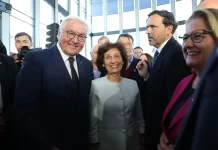 Siljanovska Davkova takoi presidentin gjerman Frank-Walter Steinmeier
