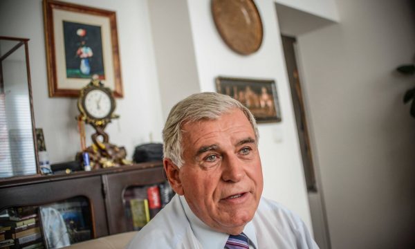 azemvllasiii-600x360