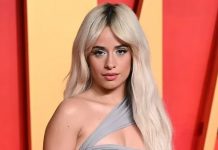 Camila Cabello tregon të pasmet në bikini, ndërsa ishte në plazh në Florida ditë para publikimit të albumit