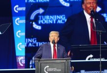 Trump: Zelensky është shitësi më i mirë, sa herë që vjen në SHBA largohet me 60 miliardë dollarë