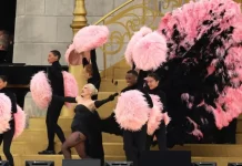 Lady Gaga bëri një paraqitje spektakolare në hapjen e Lojërave Olimpike – por performanca e saj nuk ishte drejtëpërdrejtë