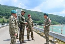 Hapja e urës, KFOR-i kërkon përmbajtje: Nuk hezitojmë të veprojmë, jemi gjithandej Kosovës