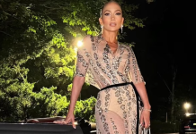 Jennifer Lopez shpërfill ditëlindjen e 52-të të Ben Affleck, ndërsa publikon disa poza atraktive me fustan transparent