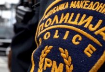 Incident në Gostivar, derisa e mbante foshnjën në krahë u sulmua nga dy persona – policia me padi ndaj dhunuesve