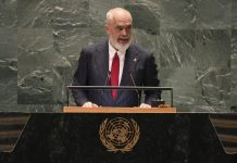 Edi Rama, mesazh kosovarëve që e shajnë dhe e quajnë “vëlla të Vuçiqit”