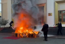 PS kërkon përjashtim të 24 deputetëve të opozitës nga seanca plenare