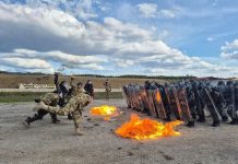Ushtarët shqiptarë në KFOR kryejnë trajnim kundër zjarrit