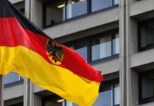 Ambasada gjermane ia rikujton Beogradit se Milan Radoiçiq ende është i lirë në Serbi: Nuk ka më justifikime, drejtësia duhet të vendoset