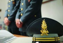 Skandal me diplomat false në Shqipëri, Guarda di Finanza zbulon skemën