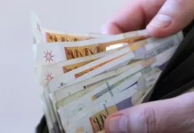 Para deputetëve Propozim-ligji për pagë minimale i parashtruar nga opozita