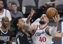 Clippers marrin fitore të rëndësishme në udhëtim te Spurs