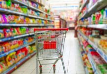 “KOSOVA BOJKOTON”, një numër i madh i qytetarëve bojkotojnë marketet sot dhe nesër