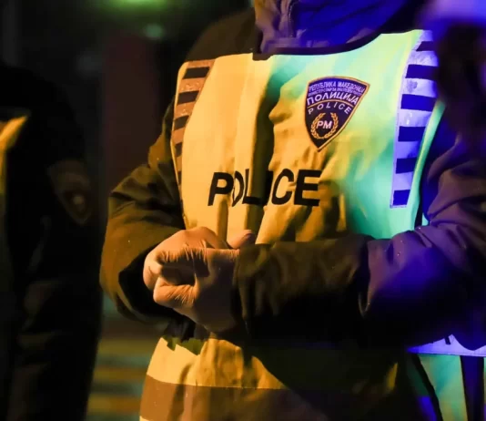 Ndalohet një polic në Shkup, dyshohet se ka marrë ryshfet një shumë prej 20.000 euro