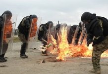 Ushtarët shqiptarë dhe hungarezë të KFOR-it kryejnë stërvitje të përbashkët kundër zjarrit