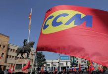 LSM me seancë publike para Kuvendit, në formë proteste kërkohet që paga minimale në Maqedoni të bëhet 500 €