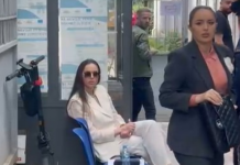 U paraqitën në Gjykatën e Tiranës, shtyhet seanca për motrat Berisha