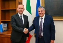 Kryeparlamentari Gashi vazhdon takimet zyrtare në Romë