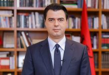 Basha mbetet jashtë Kuvendit