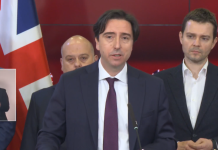 Britania a do të heq vizat me Maqedoninë, ja çfarë tha ambasadori britanik