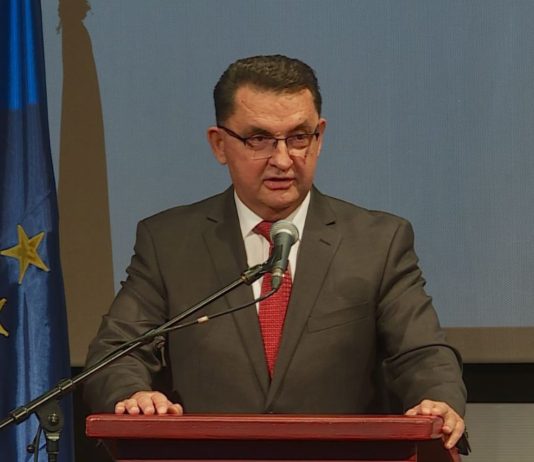 Sllaveski: Pagat nuk duhet të rriten në mënyrë administrative