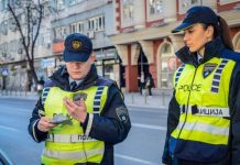 Për tre ditë policia ka shqiptuar mbi dy mijë gjoba për shkelje të rregullave në komunikacion