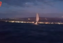 Në rrezik në mes të detit pranë ishullit të Sazanit – shpëtohen disa persona pas përkeqësimit të motit