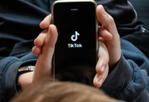 TikTok rikthehet në Shqipëri