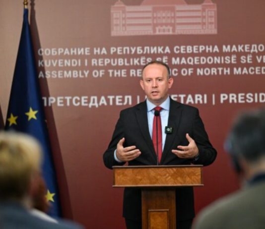 Gashi për takimin e liderëve: Më gëzon fakti që Kuvendi po kthehet në epiqendër të zgjidhjes së problemeve