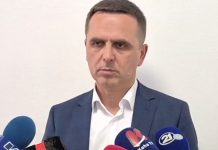 “Deputetë të FE-së do të bëhen pjesë e shumicës”, Kasami: Po flasim se ku do të kenë ministra, zv/ministra e drejtori