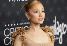 Ariana Grande do t’i bashkohet Robert De Niros në vazhdimin e filmit “Meet the Parents”