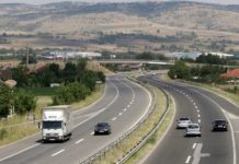 LAMM: Komunikacioni zhvillohet pa probleme, nuk ka vonesa në pikat kufitare