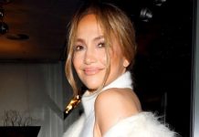 Jennifer Lopez bëhet “hor”, i bien fundi në skenë