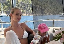 Rosie poston foto të rralla familjare me Jason Statham dhe fëmijët