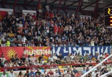 Thirrje raciste dhe ksenofobe antishqiptare në ndeshjen Maqedoni-Rumani (VIDEO)