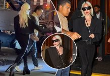 Lady Gaga duket elegante në një kostum të zi, ndërsa shijon një shëtitje në qytetin e saj të lindjes – New York