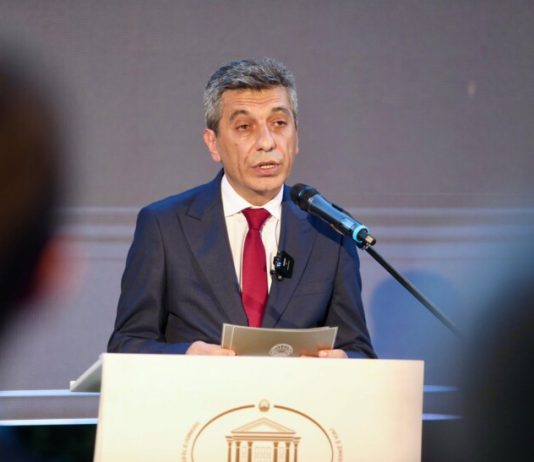 Mexhiti: Roli i grave thelbësor në ndërtimin e shoqërisë