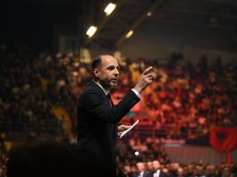 Ibrahimi: Vërtet kemi Bajram e Pashkë, por shqiptarinë e kemi bashkë